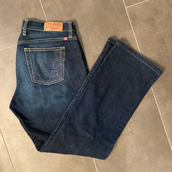 Lucky Brand Denim - Lucky Brand Ashford Classic Rider Jeans 🍀👖